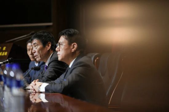 性8